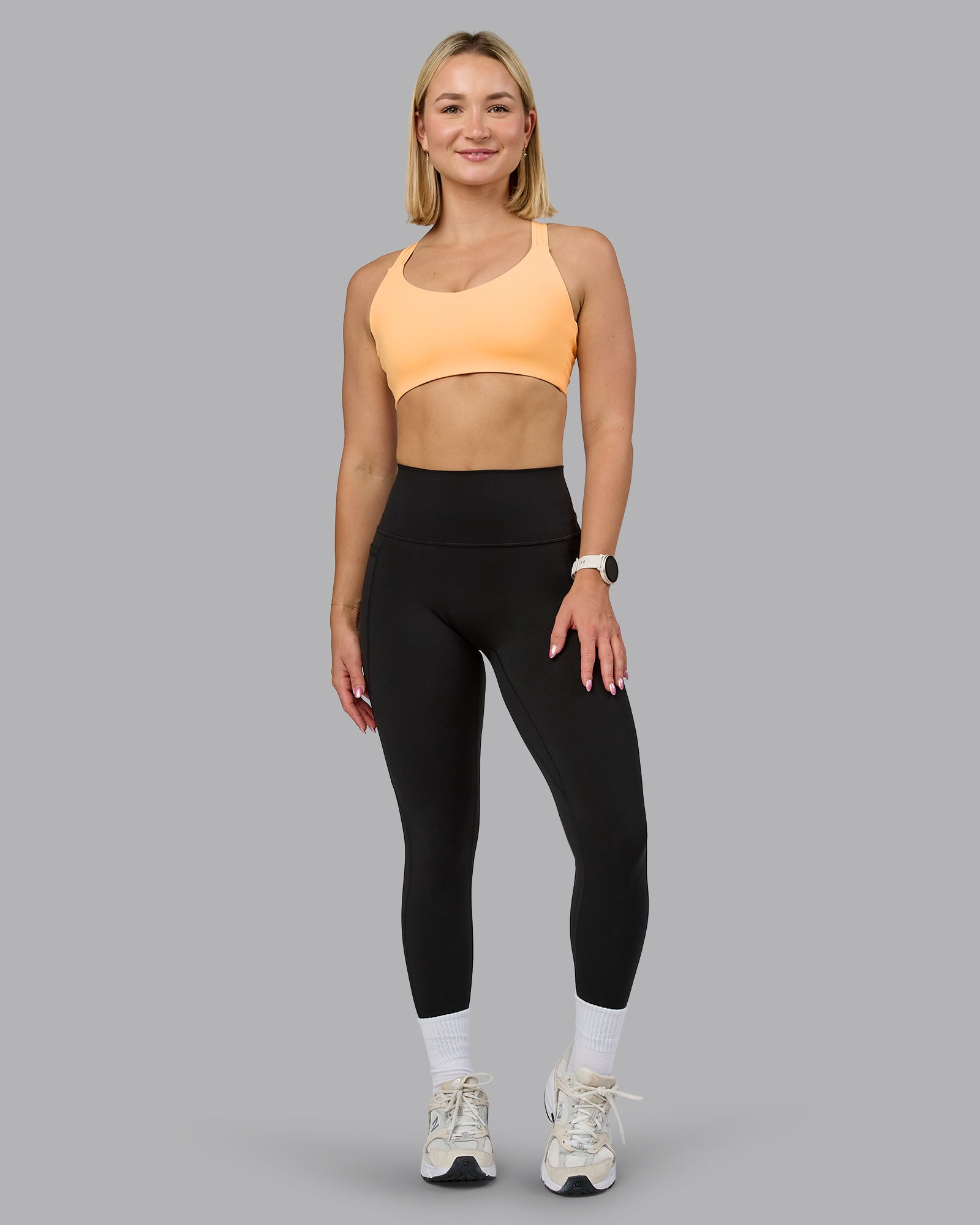 Push The Limit Sports Bra - Peach Fuzz