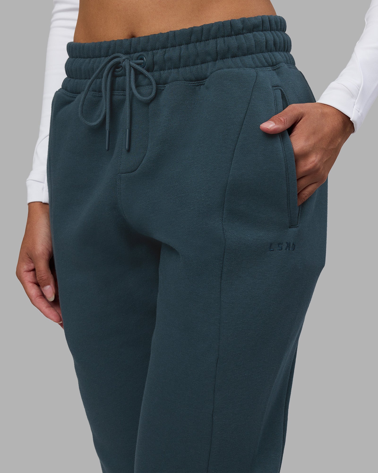 Stream Panel Track Pant - Deep Sea