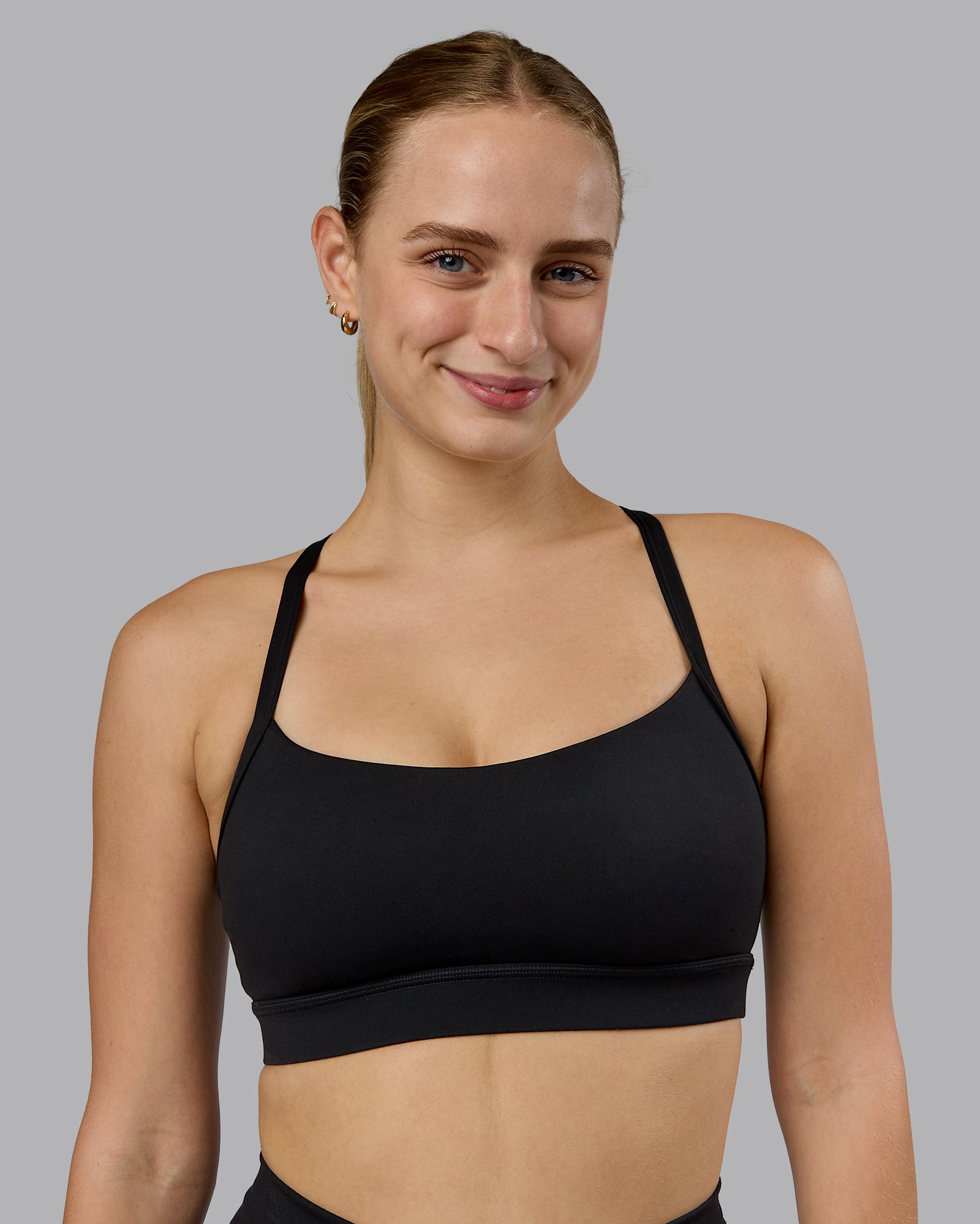 Momentum Sports Bra D/DD/E - Black