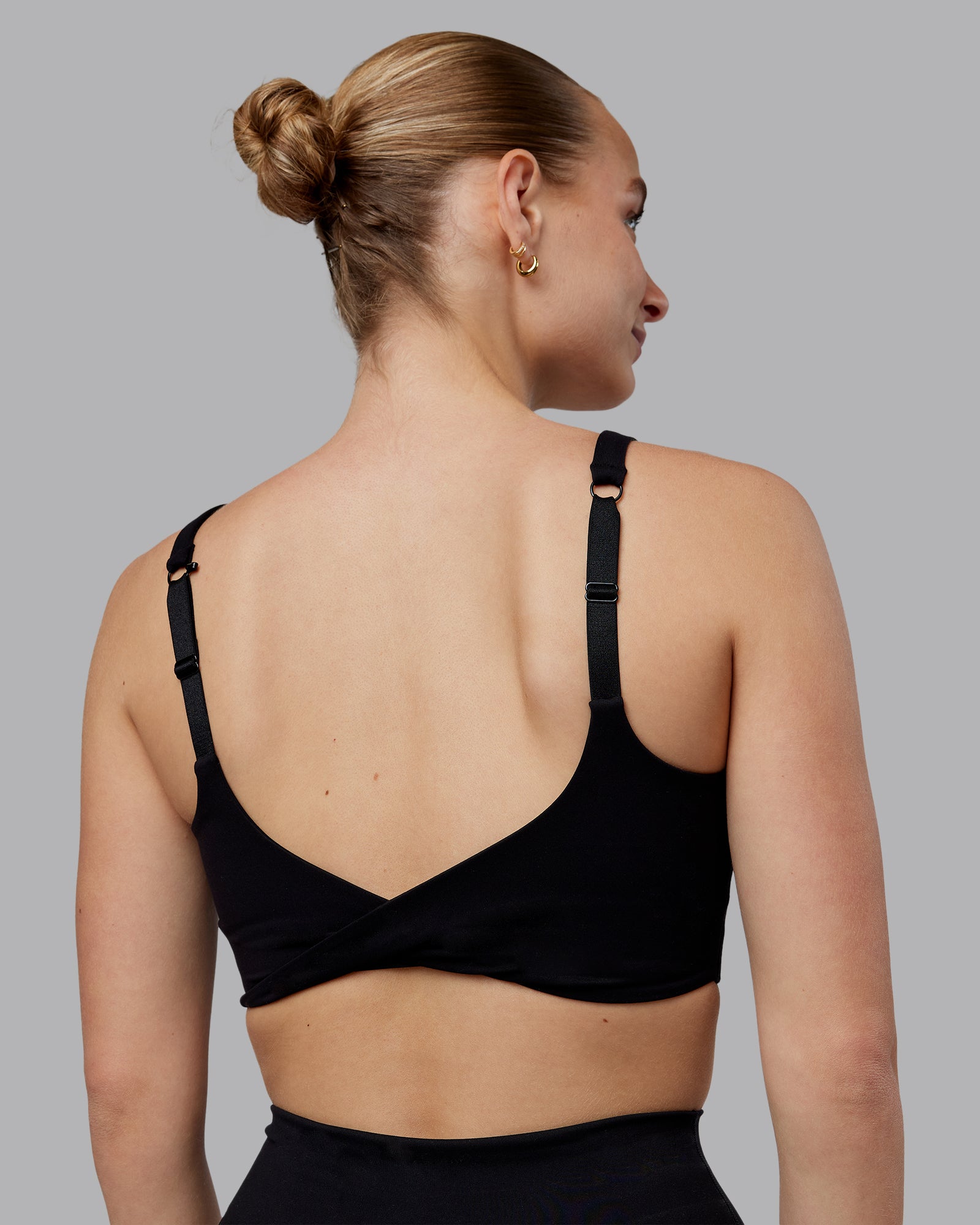 Twist Sports Bra D/DD/E - Black