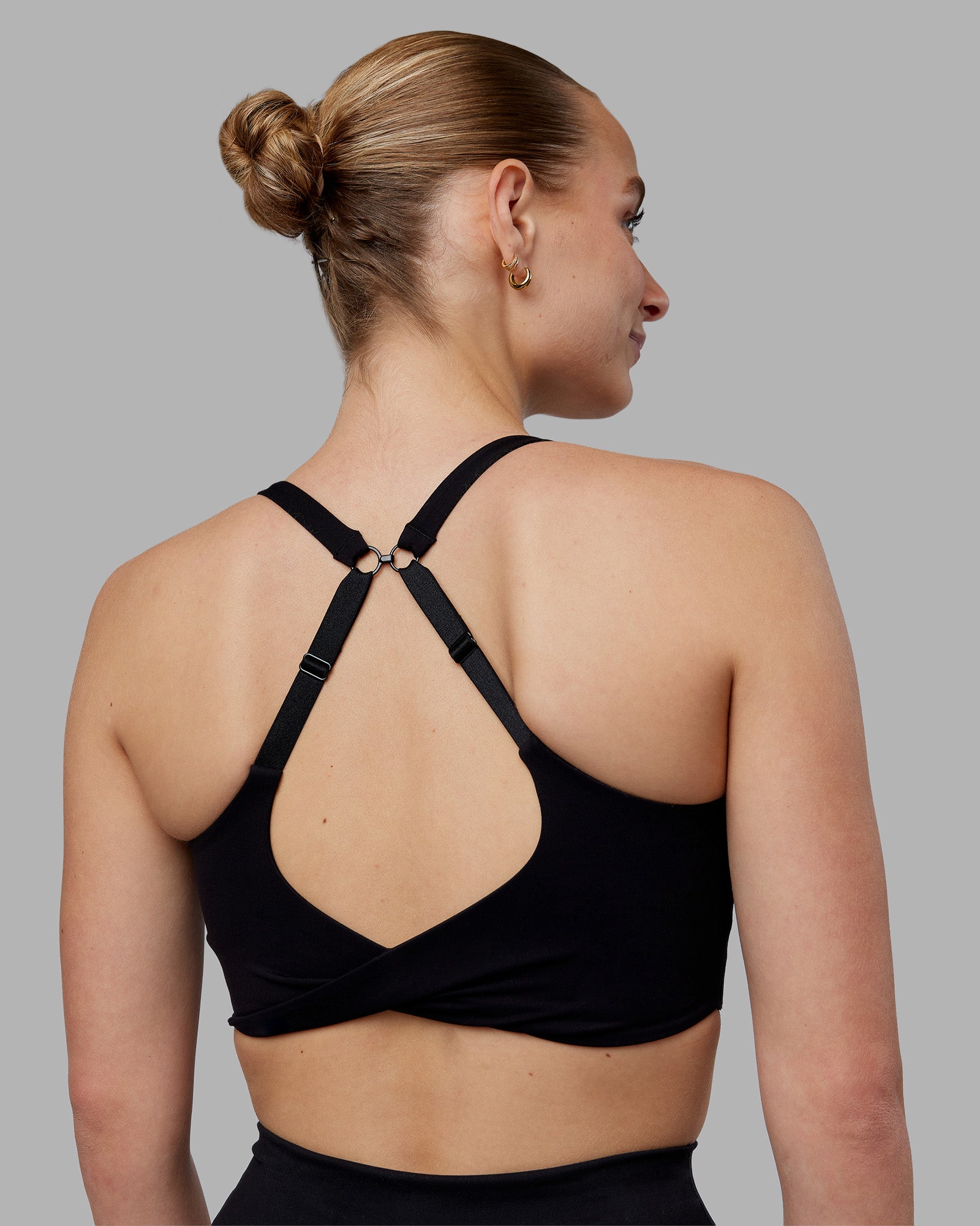 Twist Sports Bra D/DD/E - Black