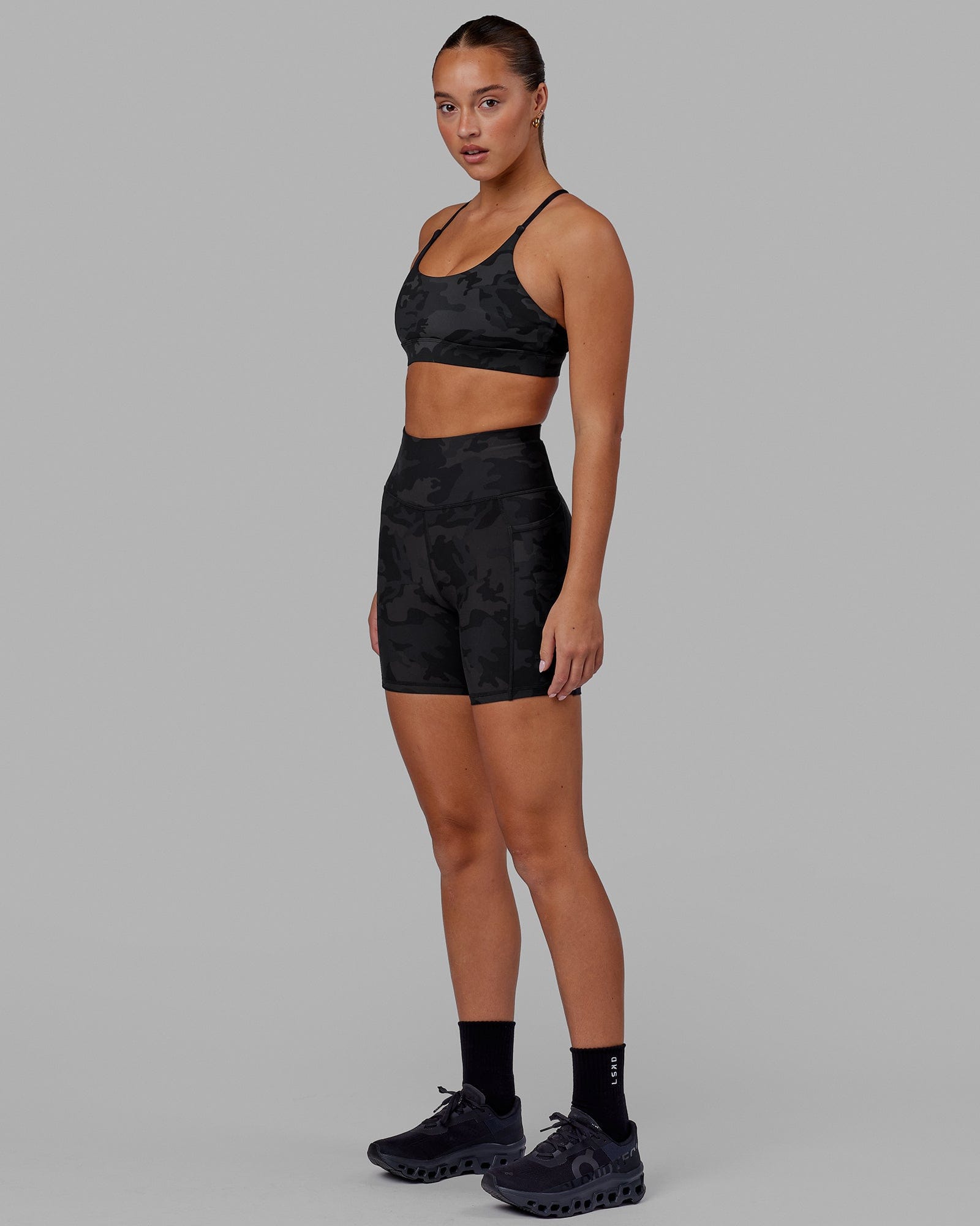 Rep Ultra High-Rise 6" Mid Bike Short Pockets - Black-Camo