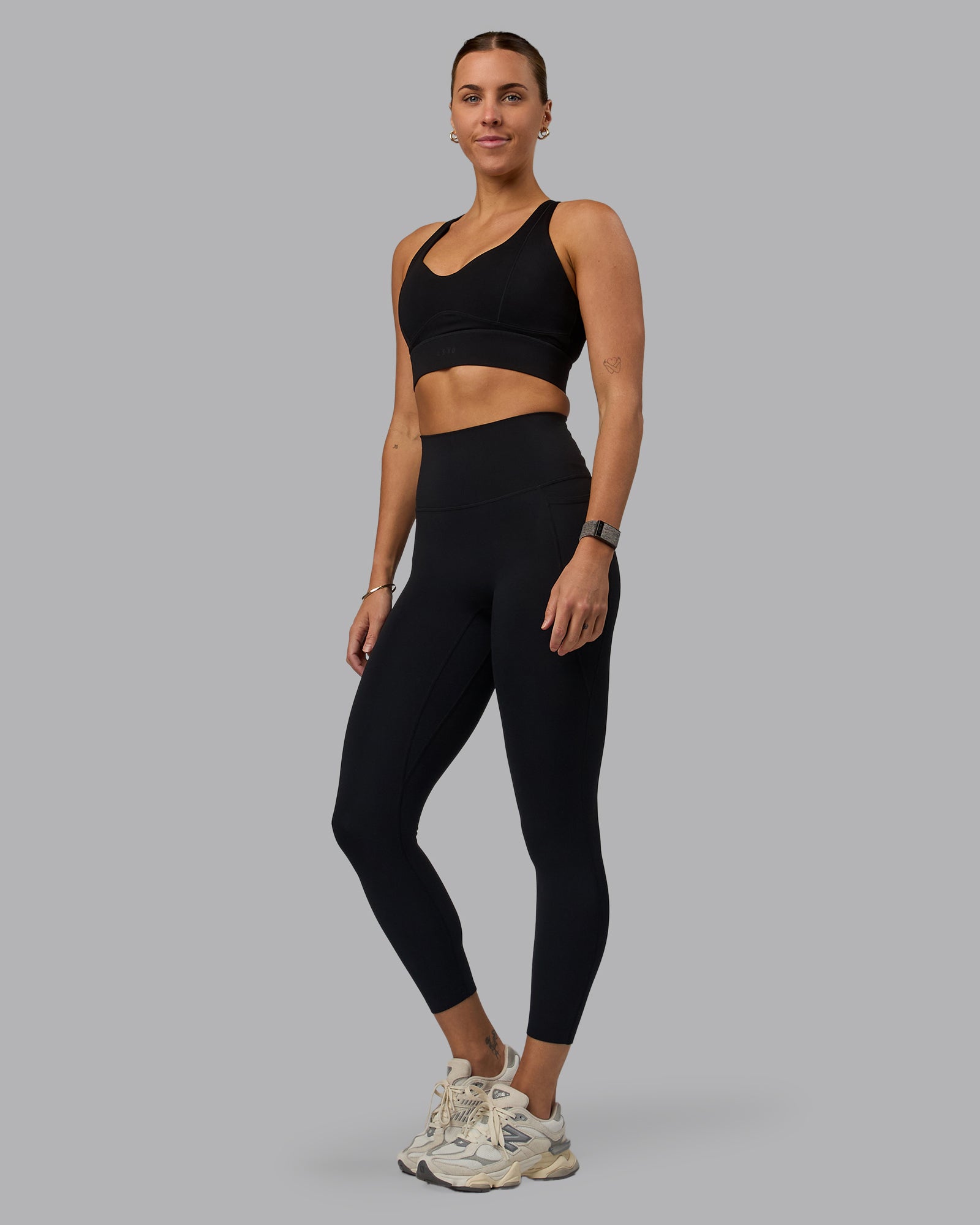 Sculpt Sports Bra - Black