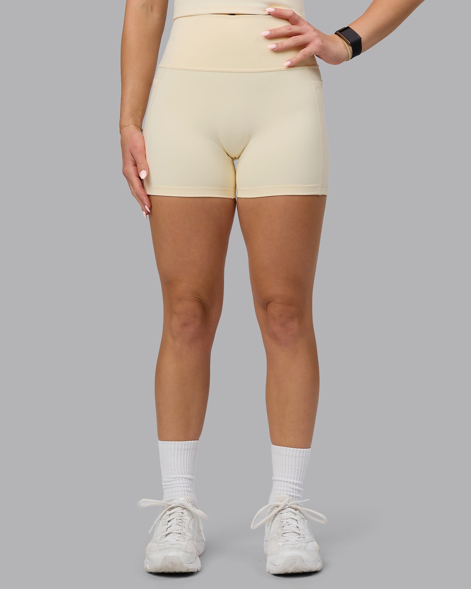 Fusion Ultra High-Rise 4" Short Pockets - Ivory