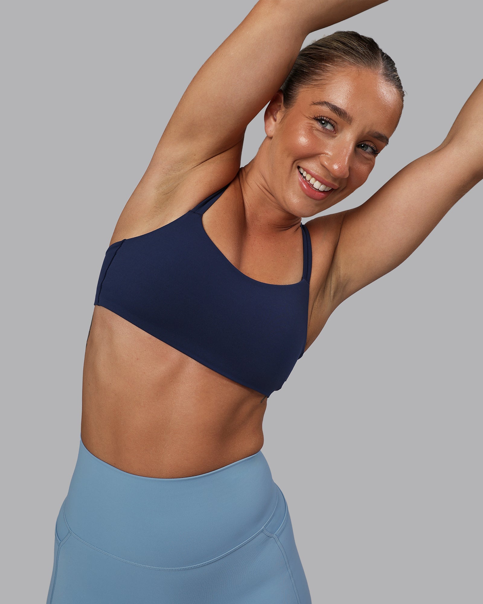Vantage Sports Bra - Future Navy