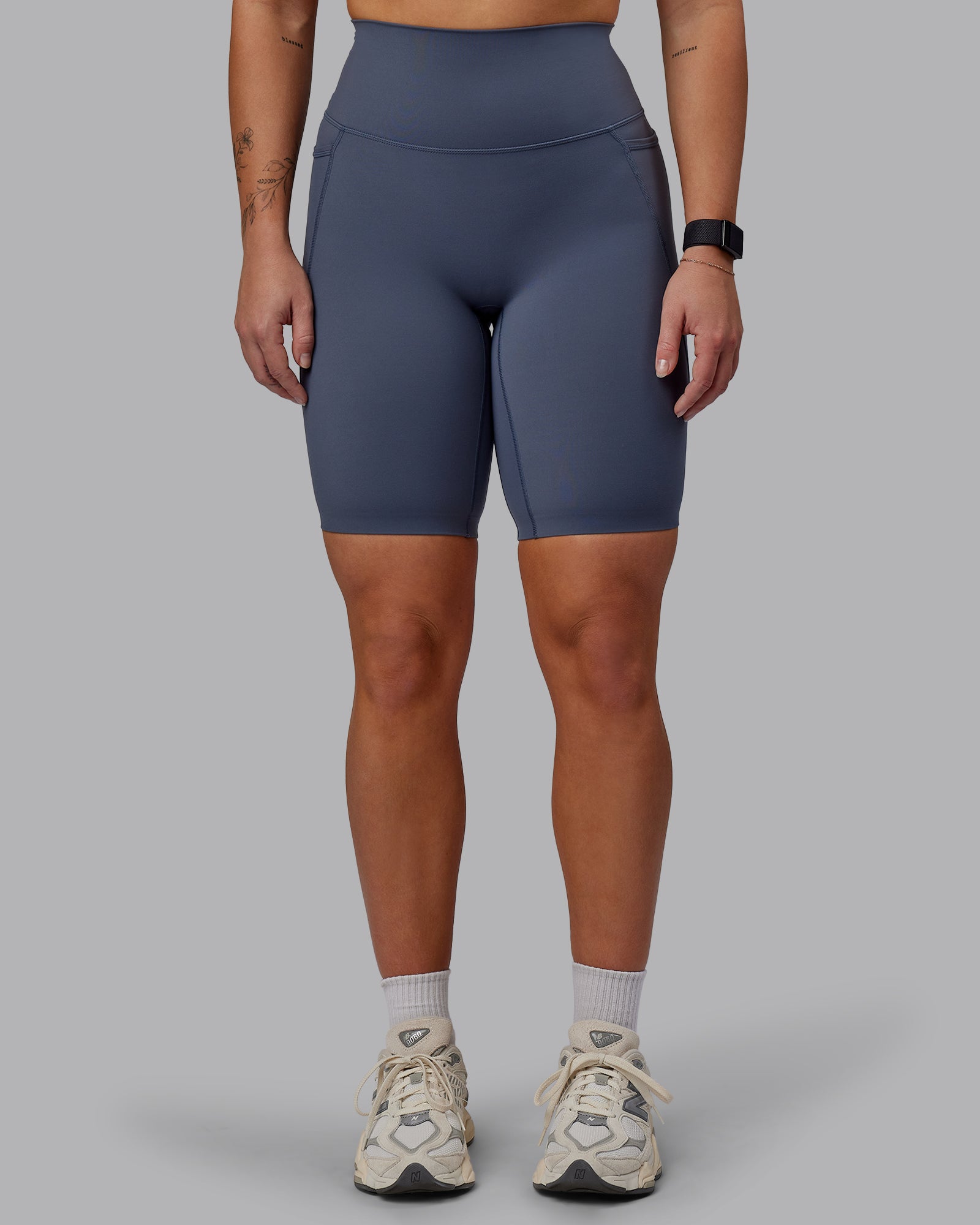 Elixir Ultra High-Rise 9" Short Pockets - Turbulence