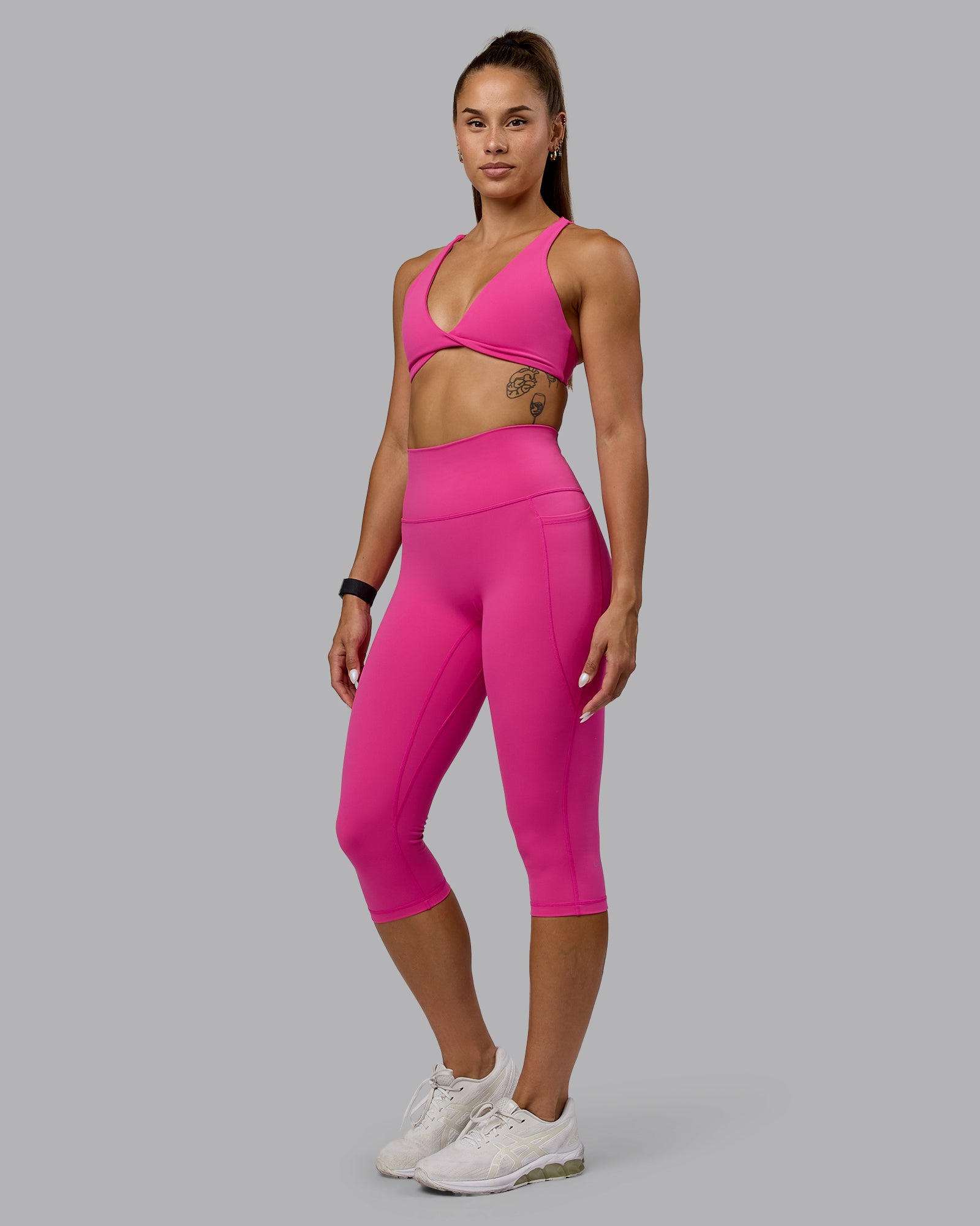 Fusion Ultra High-Rise 3/4 Legging Pockets - Fuchsia Pink