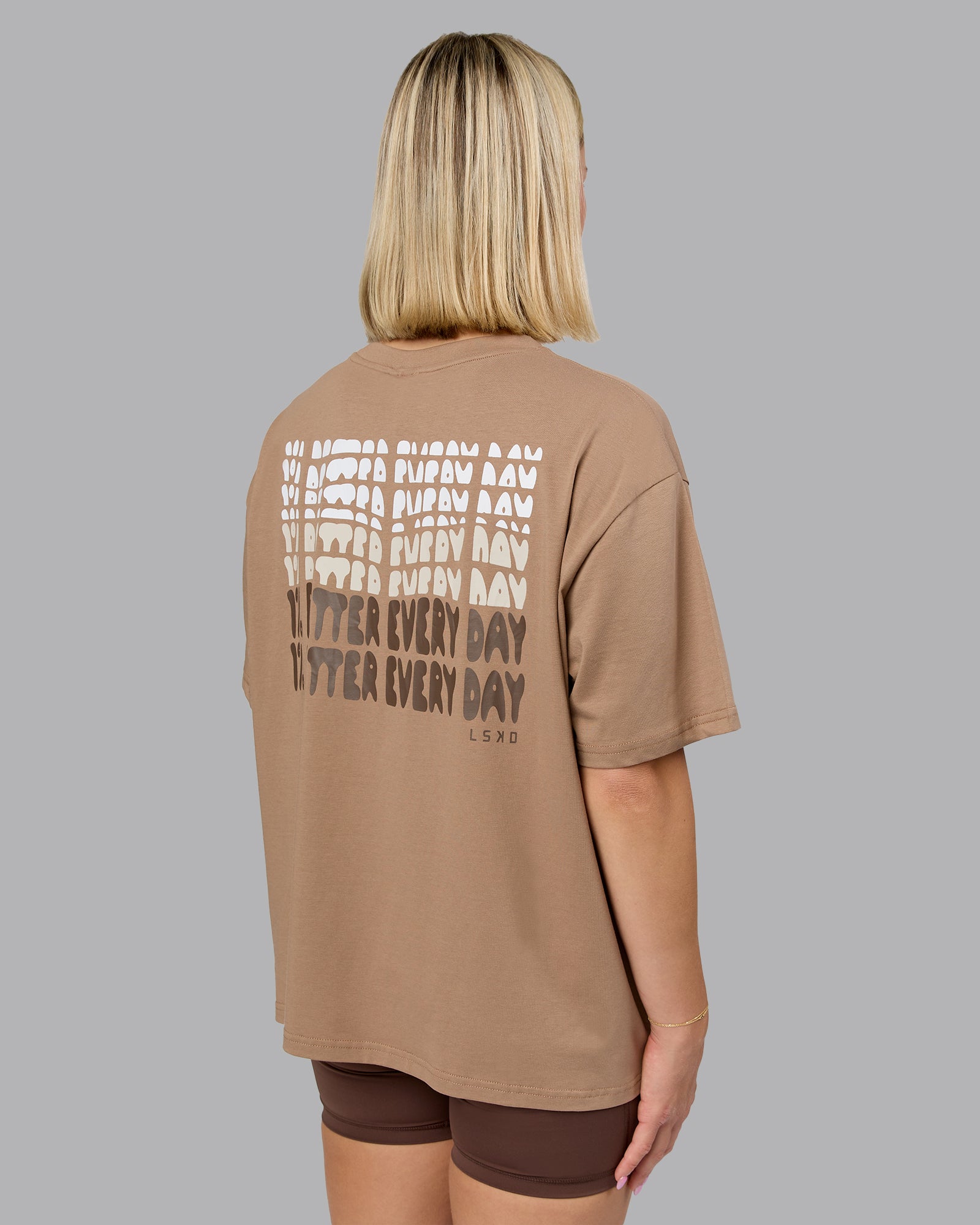 On Repeat FLXCotton Oversized Tee - Light Taupe-Choc